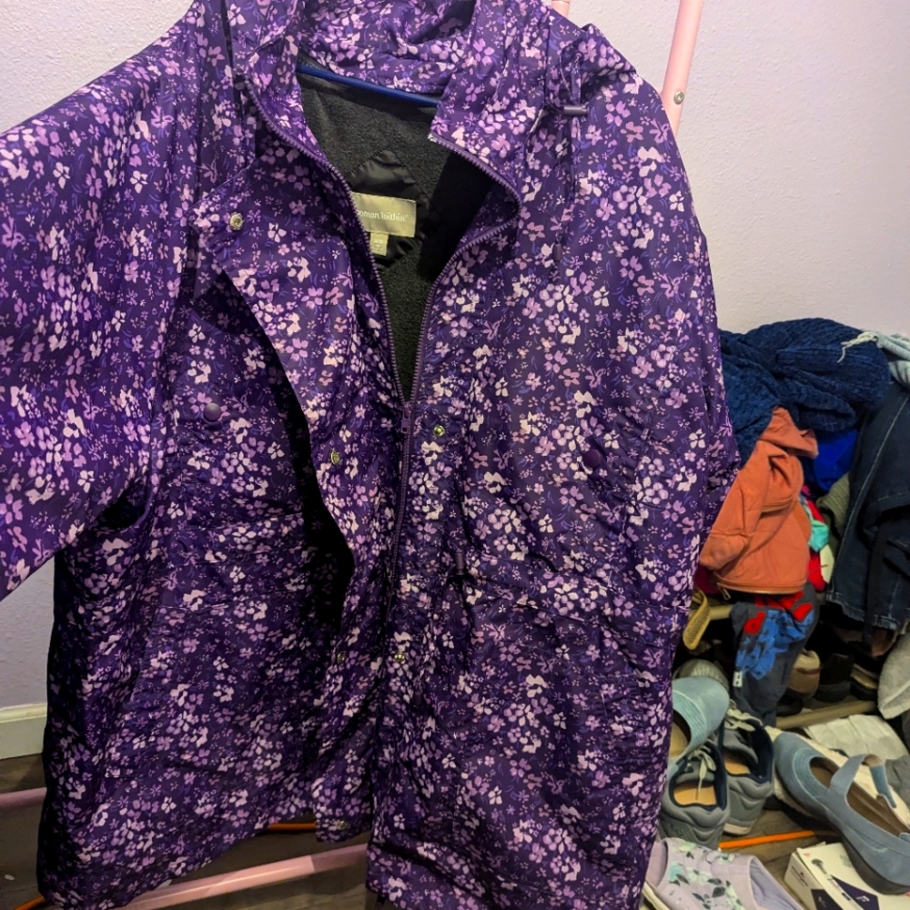 NEW without tags.Water repellent winter coat zip out lining size 3X